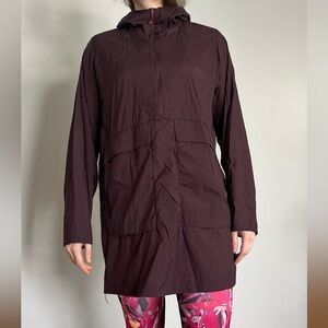 Lululemon light shell jacket